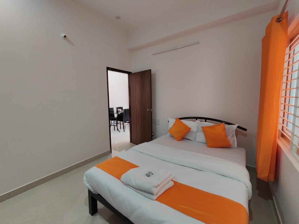 Meer Stay - Premium Service Apartments Vanivilasa Puram Kültér fotó